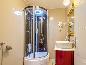 Shower, hair dryer - Luxurious Villa in Murter With Pool (Murter-Kornati)