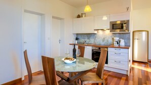 Dining - Luxurious Villa in Murter With Pool (Murter-Kornati)
