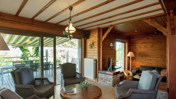 Living room - Vintage Villa With Private Garden in Rendeux (Rendeux)