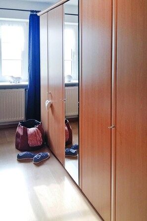 4 Schlafzimmer, individuell eingerichtet