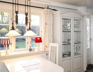 Departamento Confort, 2 habitaciones | Restaurantes