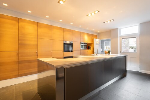 Host Stay Chatsworth Townhouse I