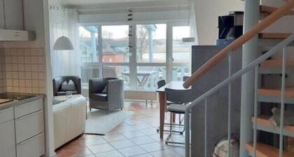 Lake View Apartment Comfortable Vacation Home