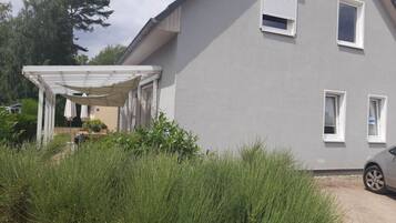 Mobile Home | Exterior