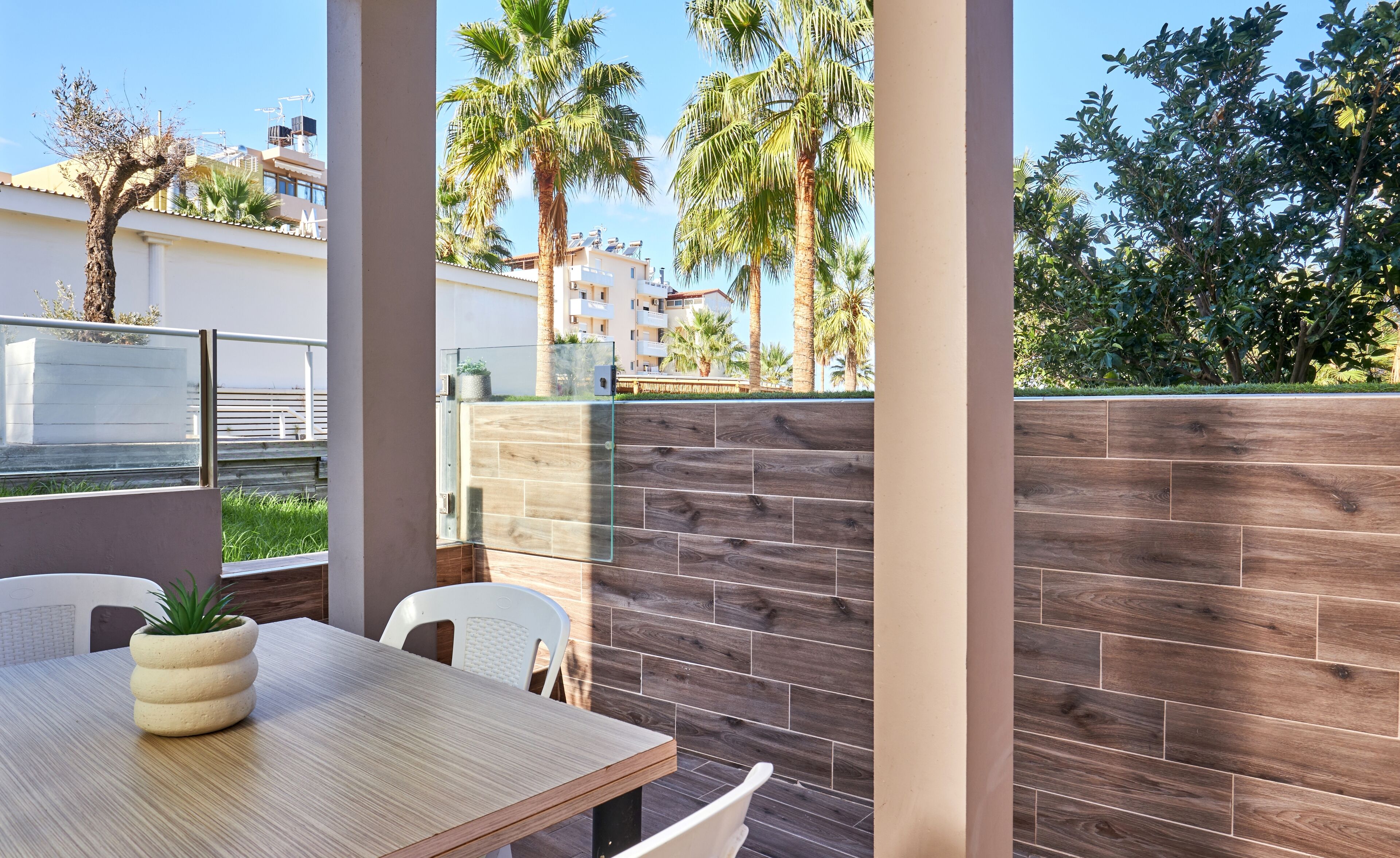 Open-Plan Family Suite Ground Floor | テラス / パティオ