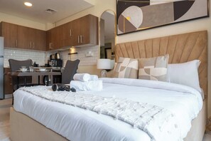 Iron/ironing board, WiFi