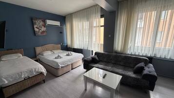 Superior Twin Room | Individually furnished, desk, laptop workspace, iron/ironing board