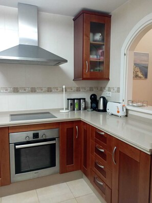Private kitchen - Jardines de La Noria (Málaga)