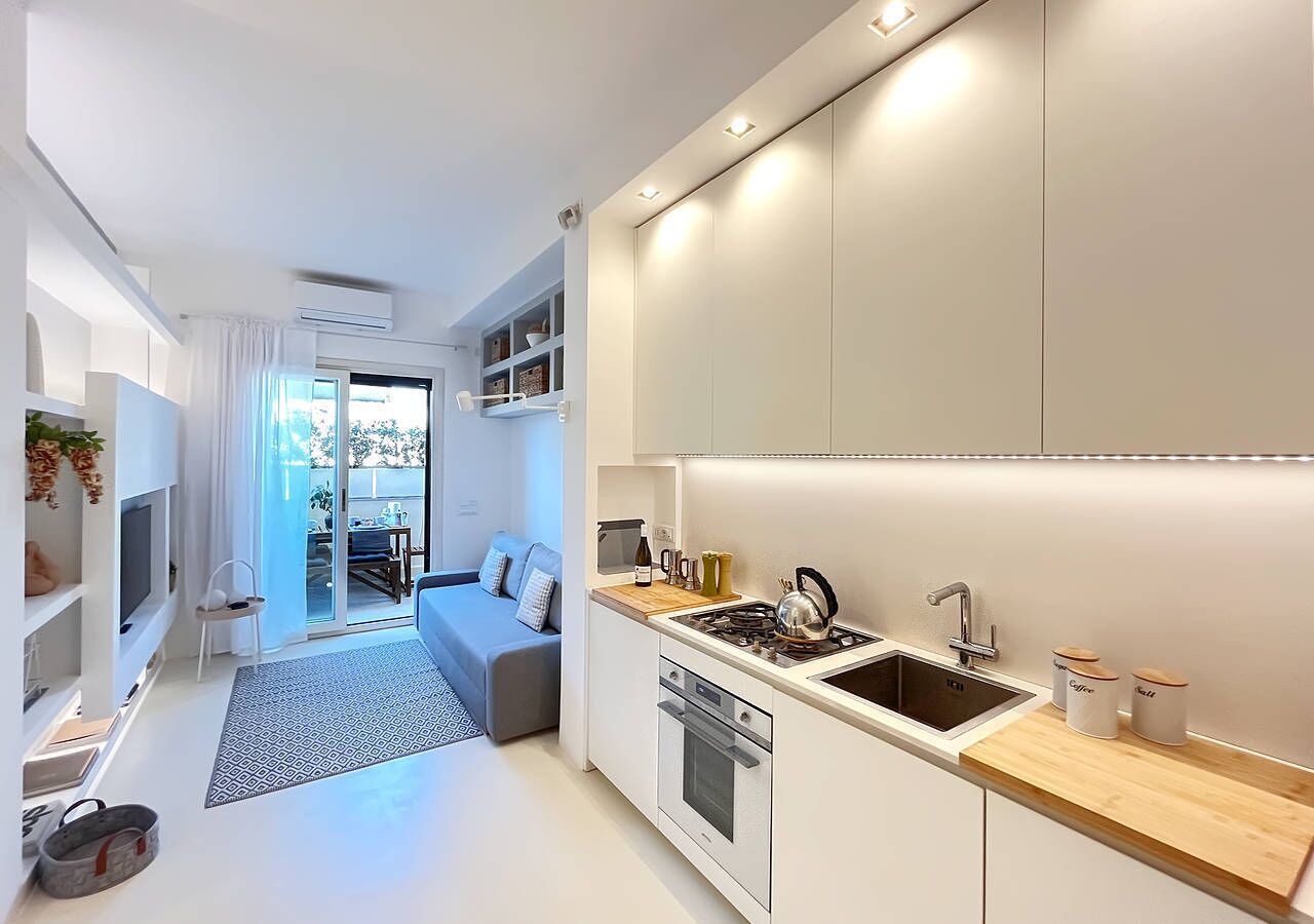 Apartment | Private kitchen | Espresso maker, electric kettle