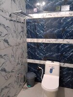 Quarto luxo | Banheiro | Toalhas de banho 