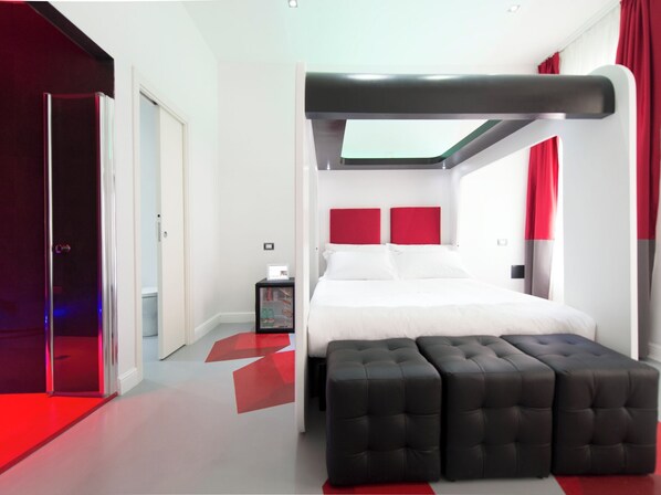 Camera Deluxe | Una cassaforte in camera, una scrivania, Wi-Fi gratuito