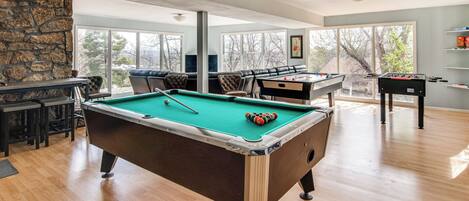 House (4 Bedrooms) | Front of property