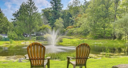 Serene Holmes Cottage Near Lakes & Trails!