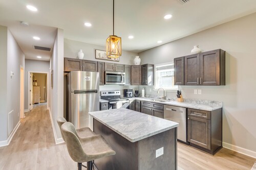 1 Mi to Florida State Capitol: Tallahassee Escape