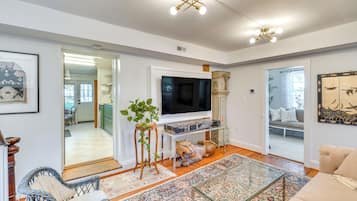 Cottage (3 Bedrooms) | Interior