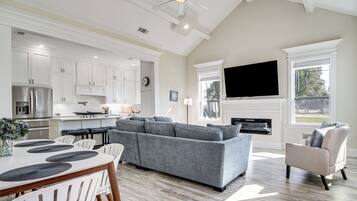 House (3 Bedrooms) | Front of property