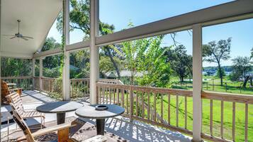 House (4 Bedrooms) | Front of property