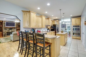 House (3 Bedrooms) | Interior - Breaks Home: 3 Mi to ATV Trails! (Breaks)