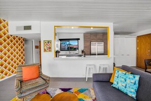 TV, offices