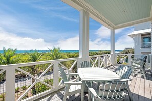 Outdoor dining - Belle La Mer|Easy Beach Access|Unobstructed Gulf Views|Private Pool|Bocce Ball (Inlet Beach)
