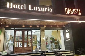 Exterior - Hotel Luxurio (Amritsar)