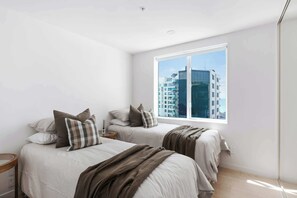2 bedrooms, iron/ironing board, travel cot, WiFi