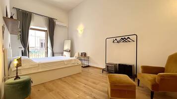 Apartamento, balcón | 1 dormitorio, mobiliario individual, sistema de insonorización