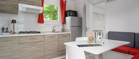 奢华小屋, 露台, 湖景 | 起居区