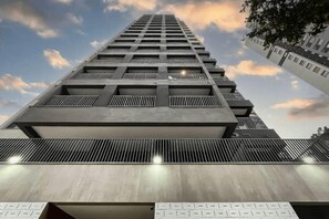 Huoneisto | Yksityiskohta ulkoa