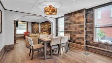 Rumah, 3 kamar tidur | Tempat makan