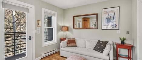 Condo, 1 Bedroom | Living area