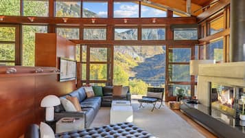 Ferienhaus, 4 Schlafzimmer | Wohnbereich | Smart-TV