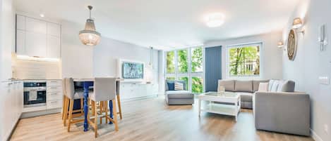 Apartament (1/4) | 起居区 | 平板电视
