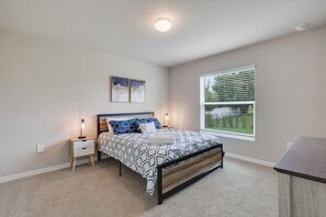 4 Schlafzimmer, Schreibtisch, WLAN, Bettwäsche
