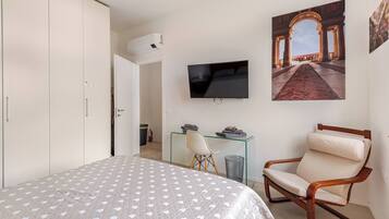 1 makuuhuone, silitysrauta/-lauta, vauvan matkasänky, ilmainen Wi-Fi