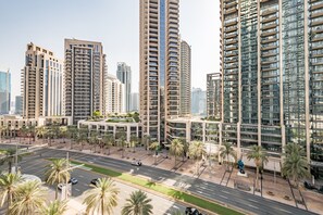 Exterior - Chic 1BR Apartment in Act One Act Two Tower 1, Downtown Dubai by Deluxe Holiday Homes (Dubai)
