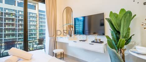 In-room safe, iron/ironing board, free WiFi, bed sheets