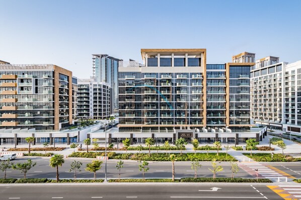 Exterior - Lovely Studio Apartment at Azizi Riviera 46 in Al Merkadh by Deluxe Holiday Homes (Dubai)