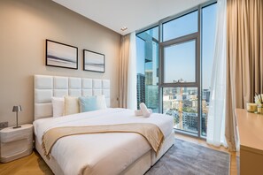 2 bedrooms, in-room safe, iron/ironing board, free WiFi - Charming 2BR in Bloom Heights, Jumeirah Village Circle by Deluxe Holiday Homes (Dubai)