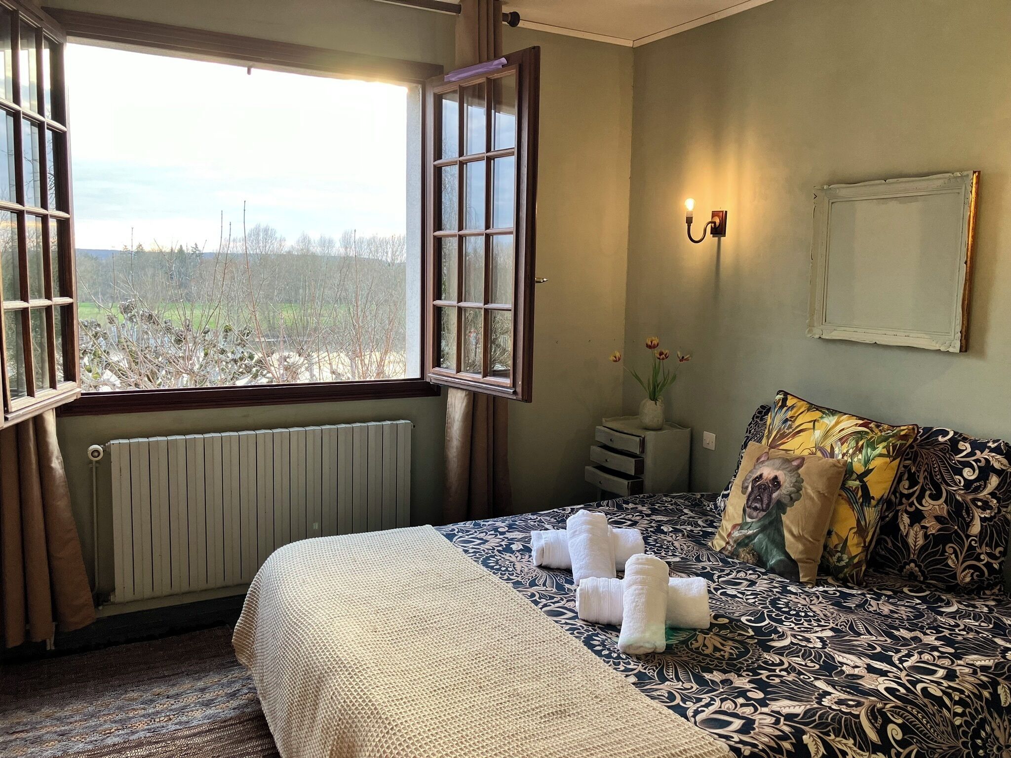 Wi-Fi gratuit, draps fournis