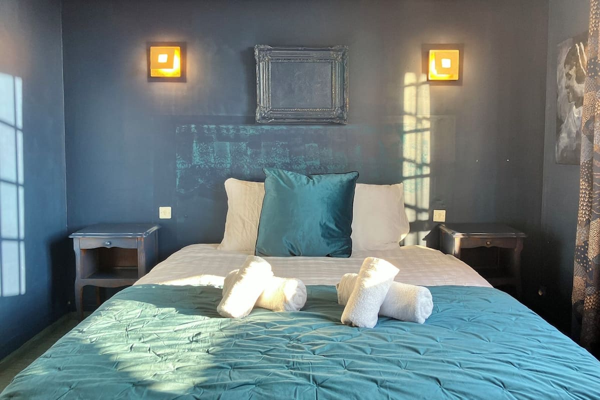Double Room, 1 Queen Bed, River View
