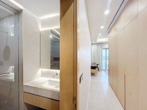 Hair dryer, towels - 801N Royal Amwaj, The Palm (Palm Jumeirah)