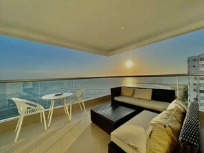 Terrace/patio - Beautiful 2 bedroom apt with ocean views (Cartagena de Indias)