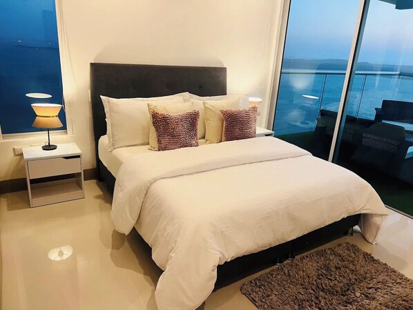 3 bedrooms, WiFi, bed sheets