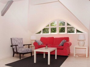 Living area - von Stechow Comfortable Holiday Residence (Nennhausen)