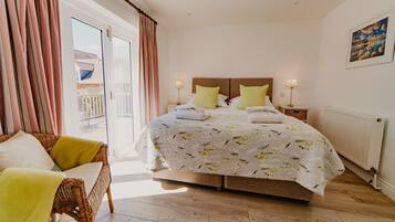 4 habitaciones, tabla de planchar con plancha y wifi gratis