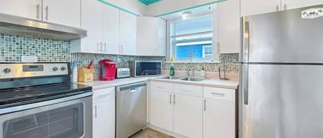 House, Multiple Beds, Kitchen, Beach View (Bungalow by the Beach) | Private kitchen | Fridge, microwave, oven, stovetop