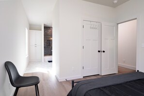 2 bedrooms, iron/ironing board, WiFi, bed sheets - Newly Built Modern Getaway on Private Acreage! (Tulsa)