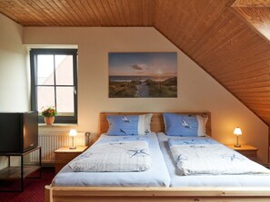 House | 1 bedroom, iron/ironing board - Hotel & Restaurant "zur Post" (Otterndorf)