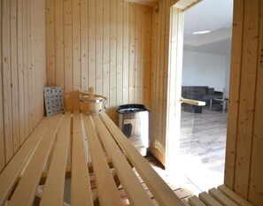 House | Spa treatment